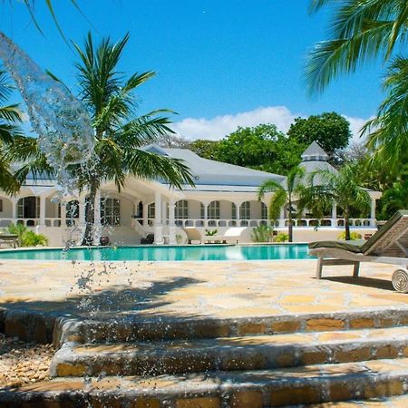 Zumzum Beach House Bed & Breakfast Kinondo Екстериор снимка